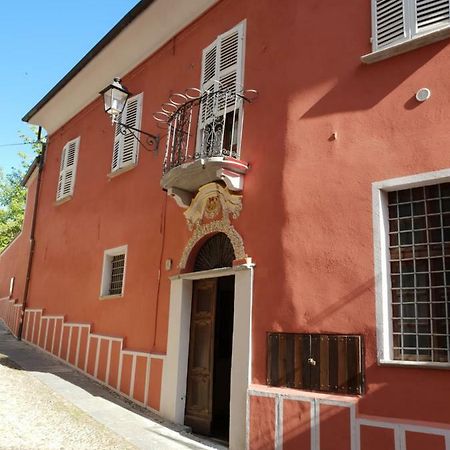 科斯蒂廖莱达斯蒂La Rocca Di Efisio公寓式酒店 外观 照片