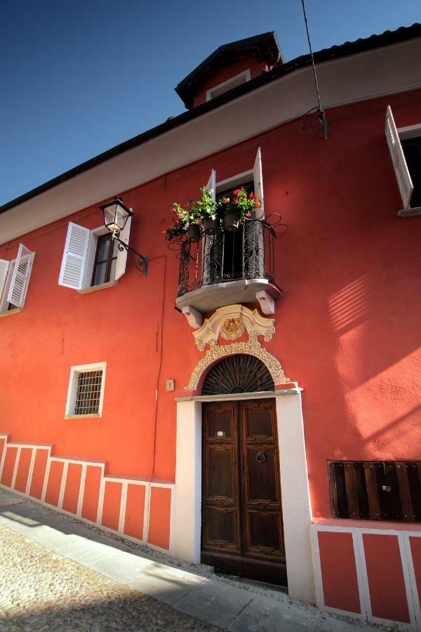 科斯蒂廖莱达斯蒂La Rocca Di Efisio公寓式酒店 外观 照片